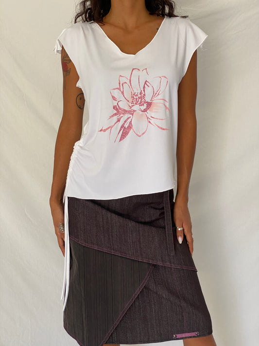 Vintage Y2K Kaleidoscope White Pink Glitter Floral Ruched Flutter Sleeve Top - L