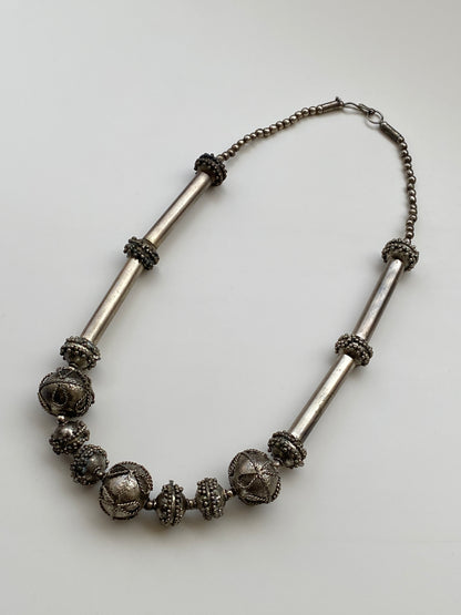 Vintage Tribal-Inspired Silver Tone Beaded Statement Necklace – Textured Metal & Bar Link Design