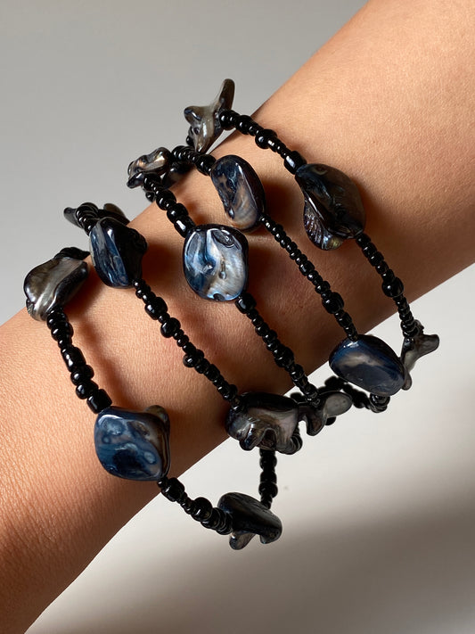 Vintage Y2K Black Beaded Wrap Bracelet with Shell Cabochon Stones Boho Statement Jewelry