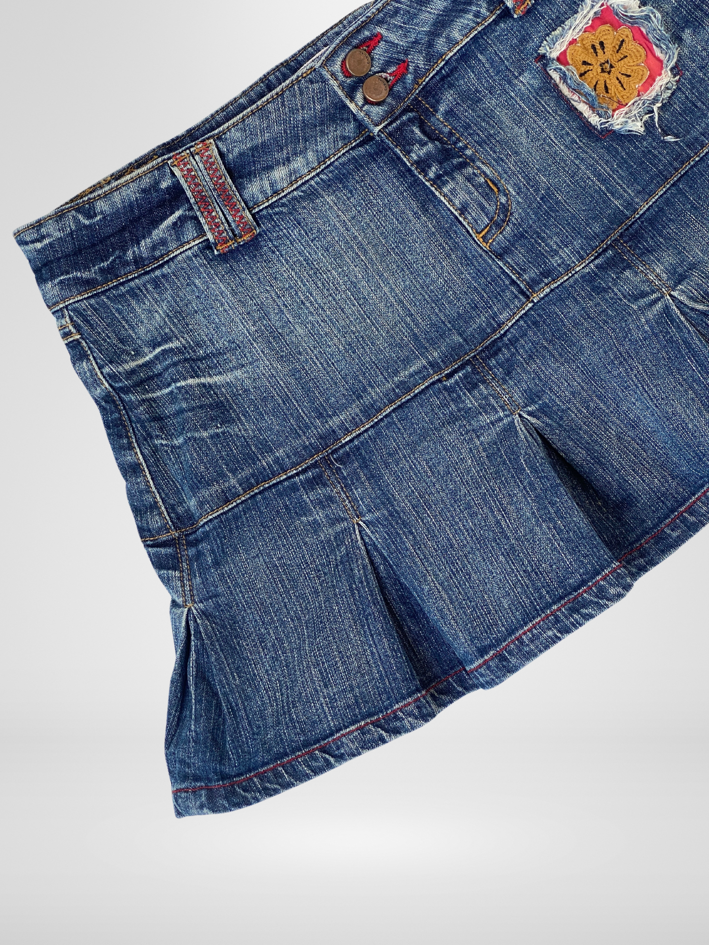 Y2K Collezione Pleated Mini Denim Skirt - M