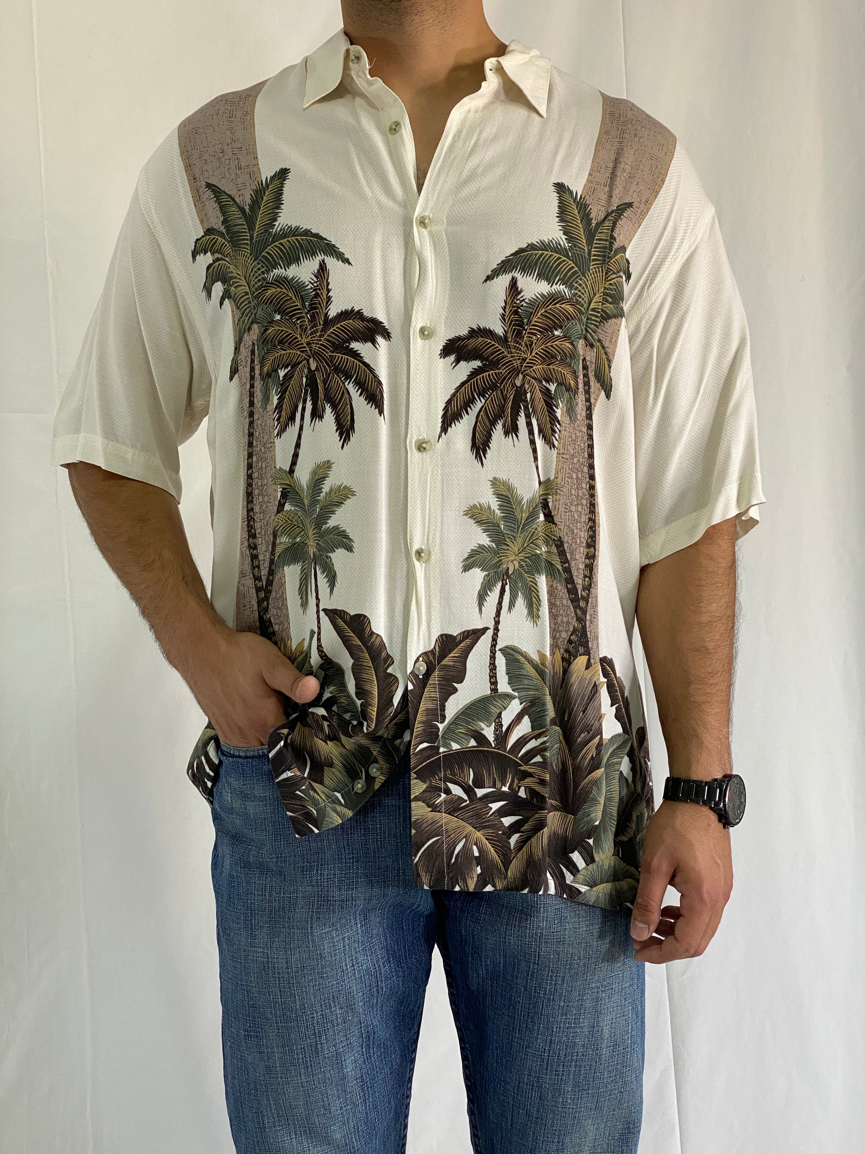 Vintage Hollis River Men’s Palm Tree Print Hawaiian Cream Short Sleeve Shirt - XL