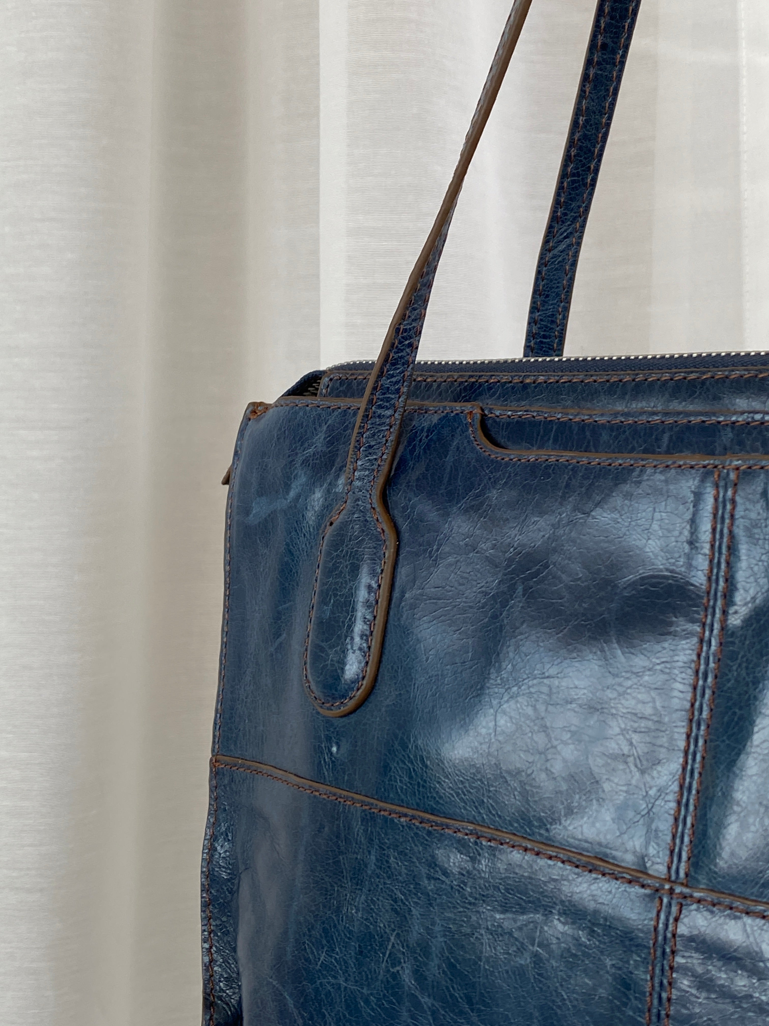 Vintage Hobo The Original Friar Genuine Leather Navy Shoulder Bag