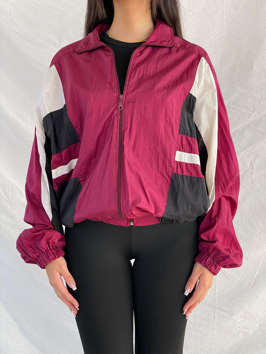 Vintage 80s/90s Wilson Windbreaker Jacket - Balagan Vintage Windbreaker Jacket 00s, 90s, NEW IN, Rama, Windbreaker Jacket