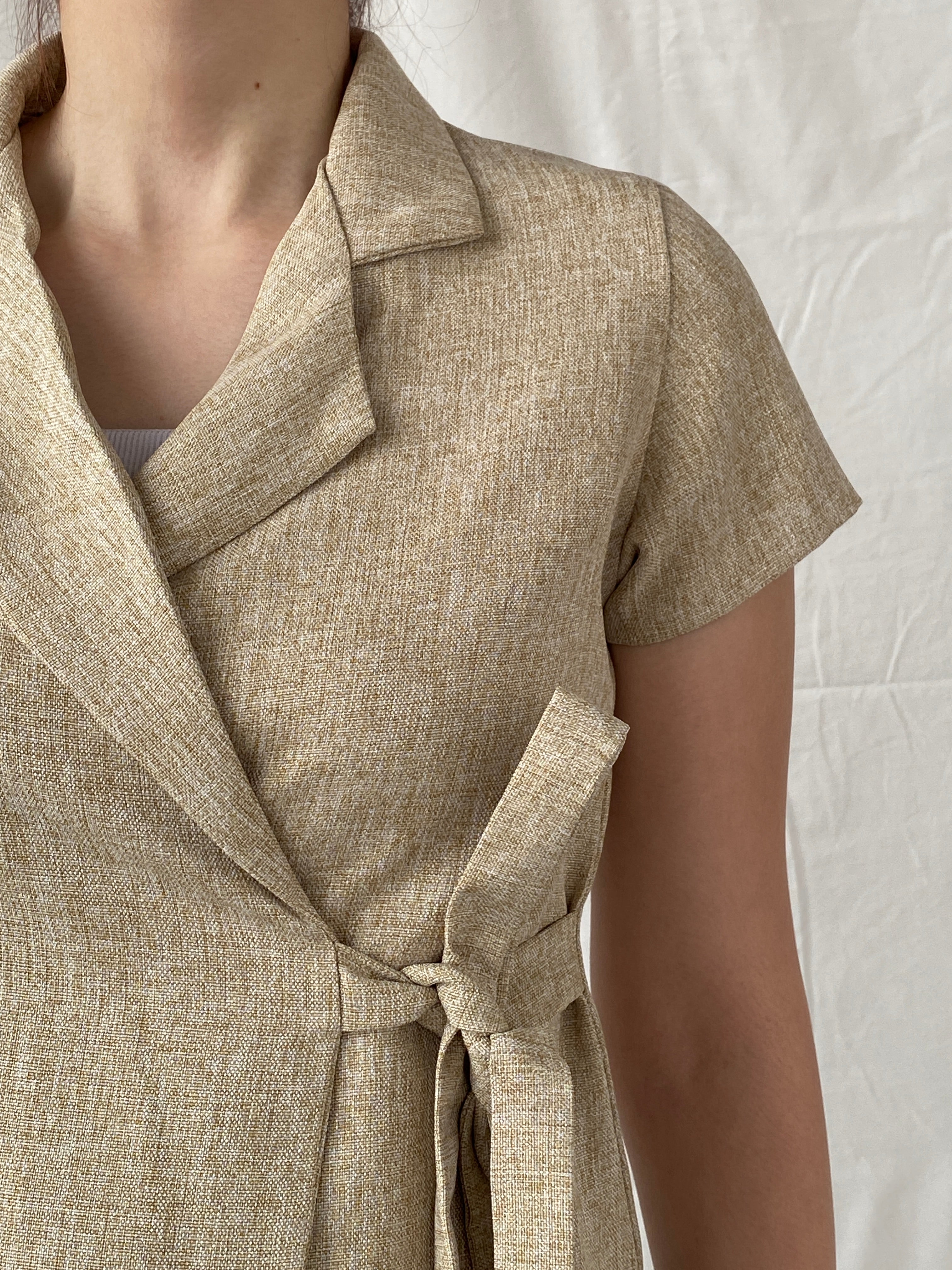 Gorgeous Hana Milin Cotton Linen Blend Women’s Beige Short Sleeve Wrap Blazer - S