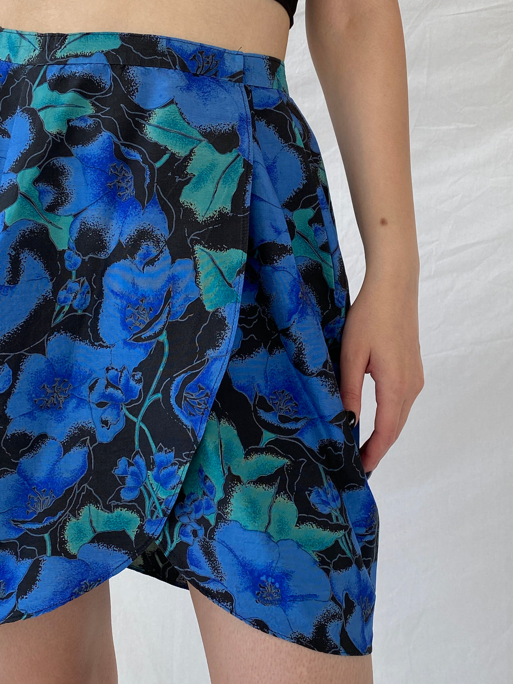 Beautiful Handmade Blue Floral Mini Wrap Skirt - S
