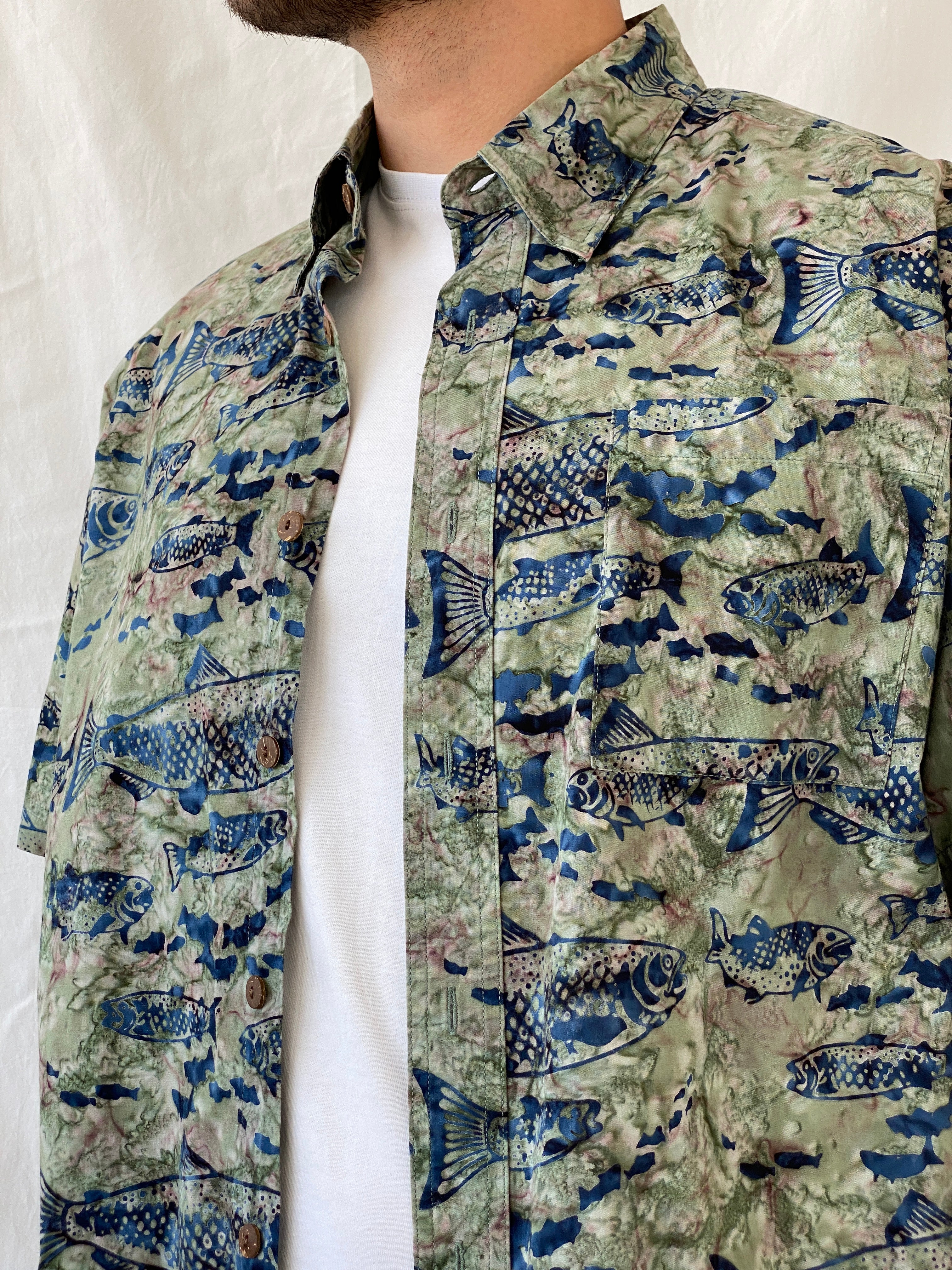 Redington Men’s Short Sleeve Tie Dye Green Fishing Button Up Fish Print Shirt - L