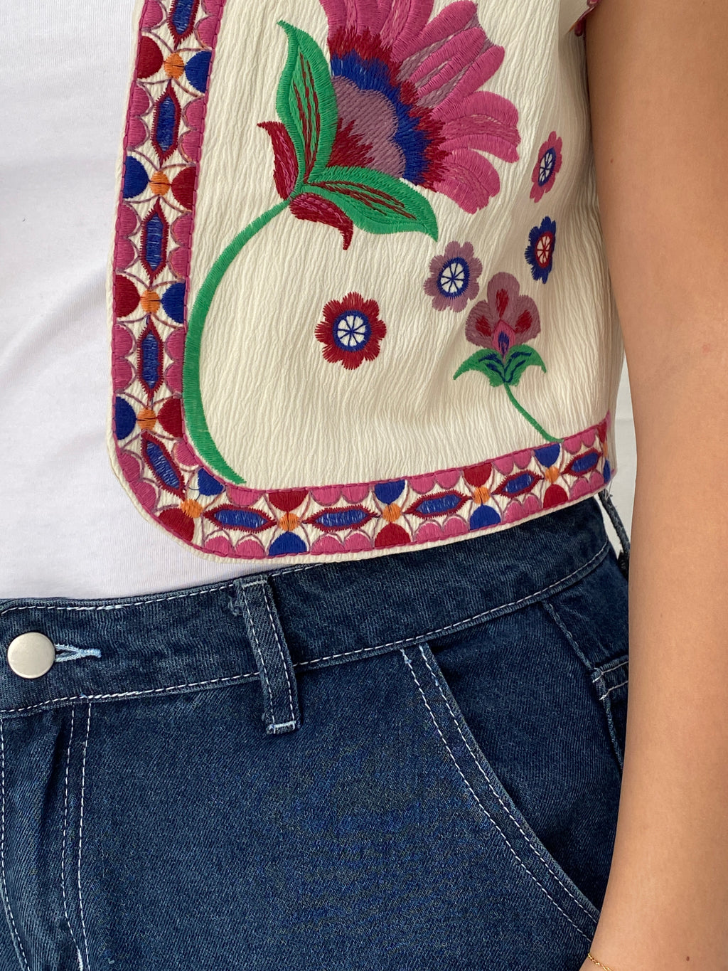 Vintage Beige Pink Floral Folk Embroidered Vest - M