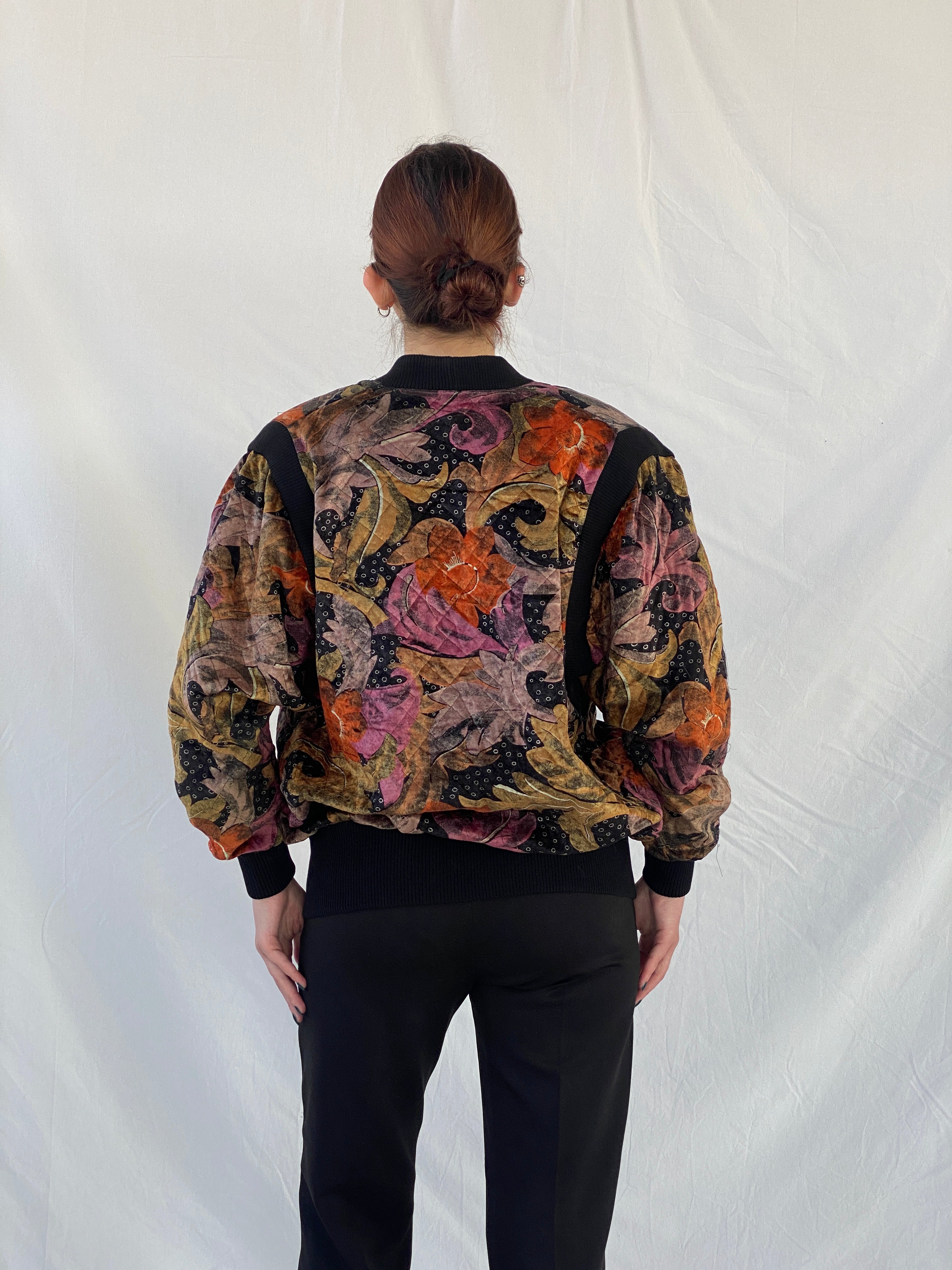 Vintage 90s Velvet Floral Tapestry Bomber Jacket - L