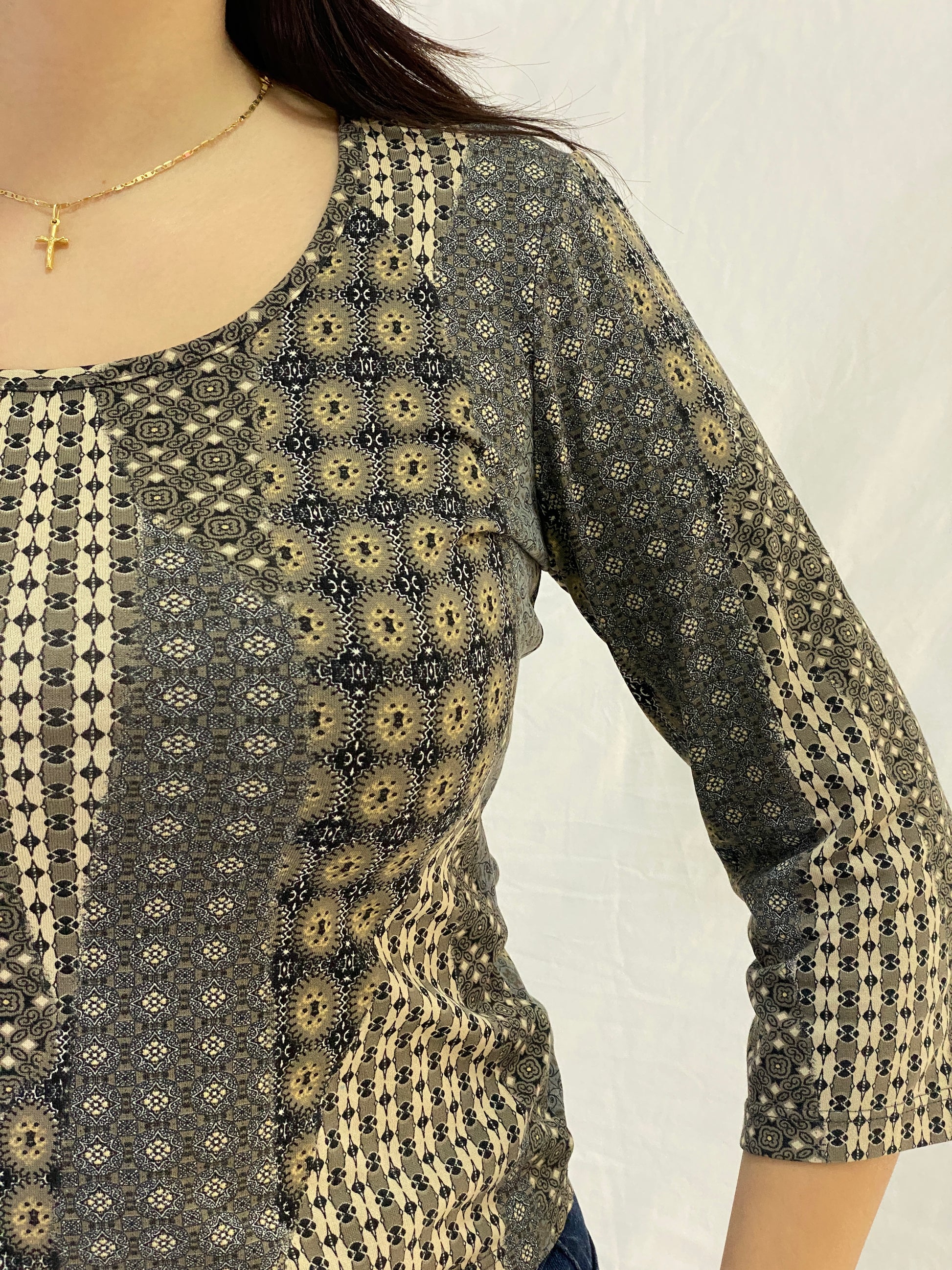 Vintage Aquarelle Patchwork Print 3/4 Sleeve Stretch Top - Neutral Brown & Olive - M Vintage Aquarelle Patchwork Print 3/4 Sleeve Stretch Top - Neutral Brown & Olive - M