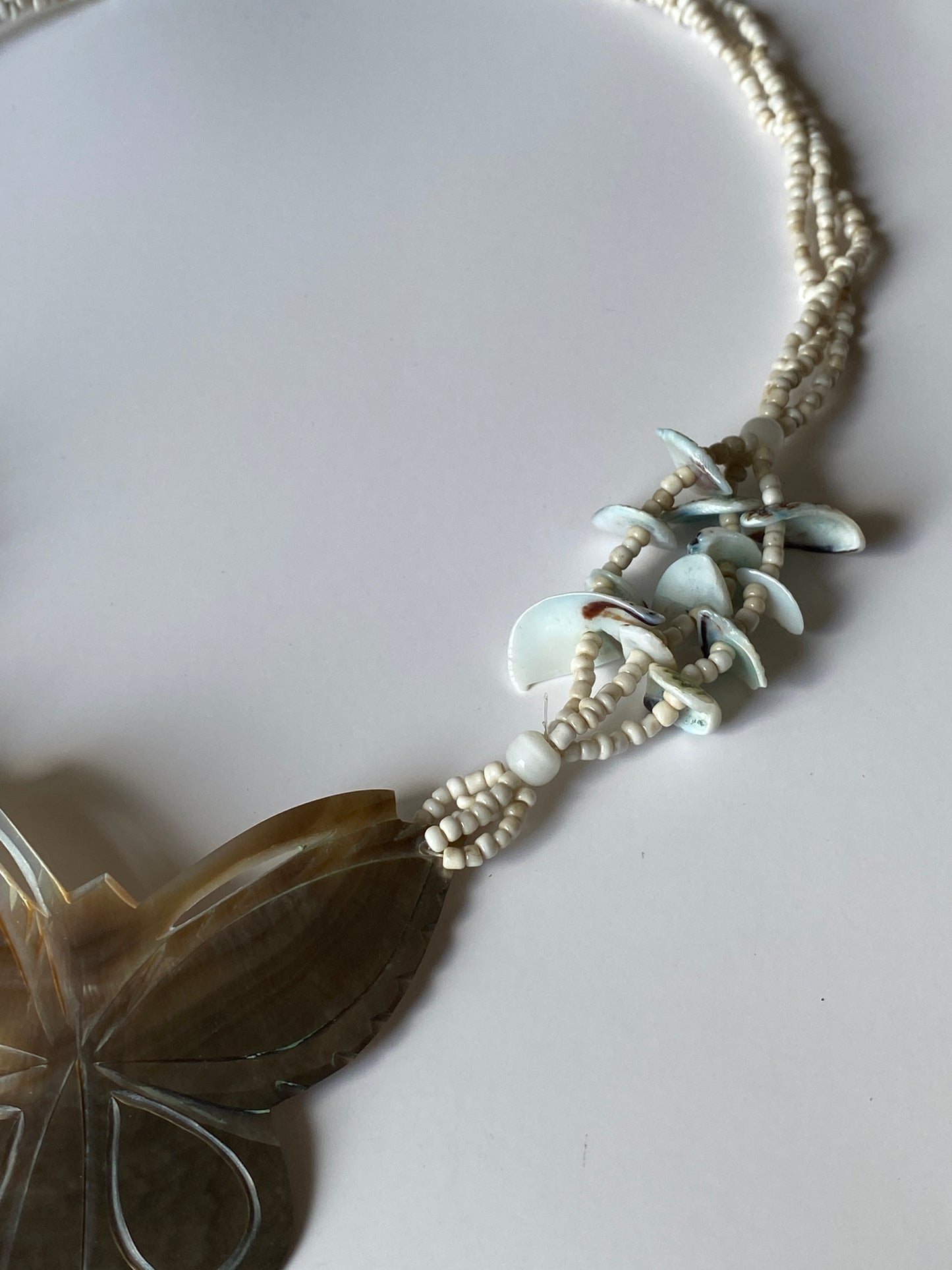 Vintage 90s Mother of Pearl Butterfly Shell Beaded Necklace