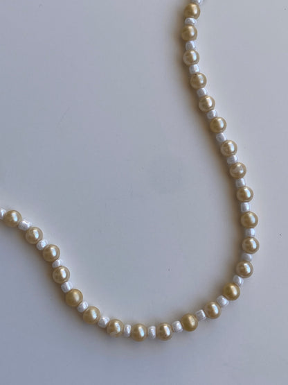 Vintage Y2K Cream & White Faux Pearl Long Strand Necklace with Gold-Tone Toggle Clasp