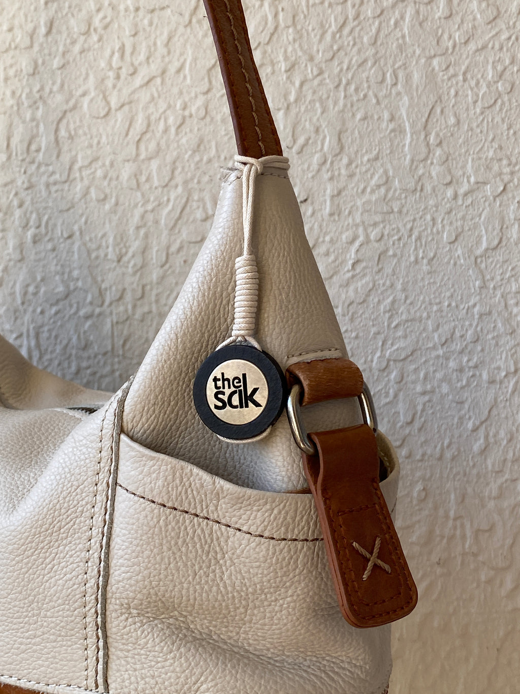 The Sak Genuine Leather Shoulder Bag – White & Green Colorblock Purse Hobo Tote