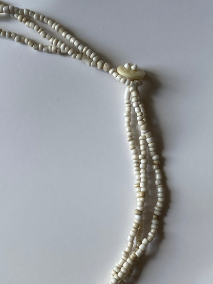 Vintage 90s Mother of Pearl Butterfly Shell Beaded Necklace