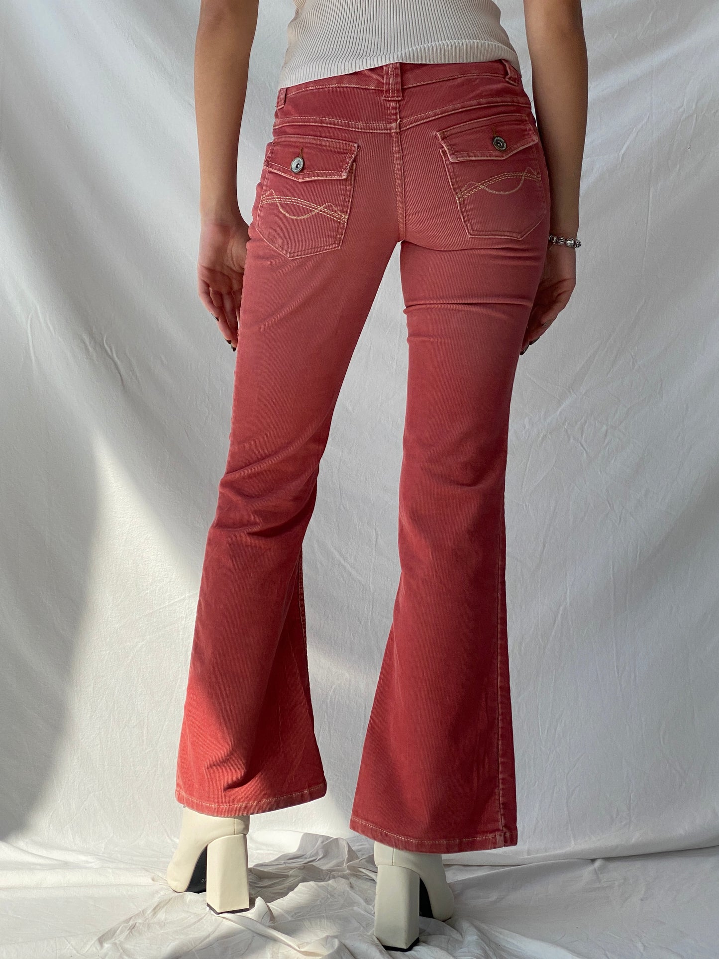 00s Mossimo Denim Pink Mid-Rise Flare Leg Corduroy Pants - 36EUR