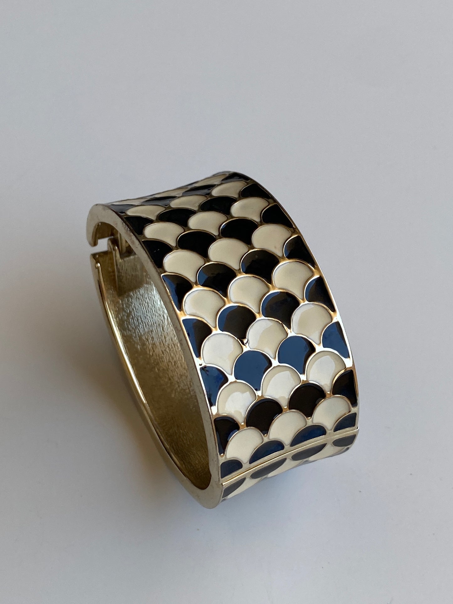 Vintage Black & Ivory Enamel Gold Tone Hinged Wide Cuff Bracelet