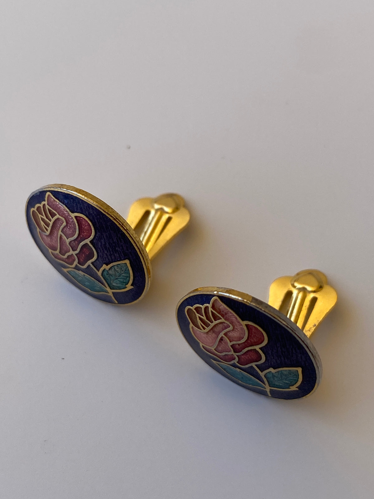 Vintage Enamel Rose Clip-On Blue Floral Cloisonné Style Mini Earrings Vintage Enamel Rose Clip-On Blue Floral Cloisonné Style Mini Earrings