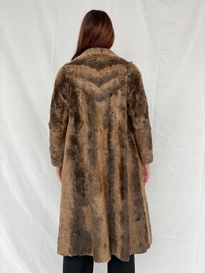 Luxurious Vintage Blankenburg Frankenthal/Pfalz Real Fur Coat - M