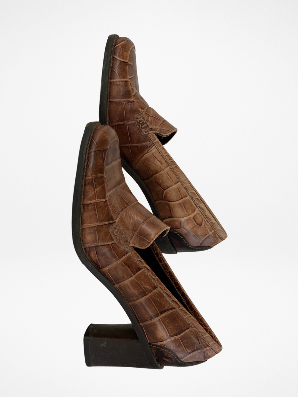 Vintage Kenneth Cole Made in Italy Genuine Leather Croc-Embossed Brown Heeled Loafers - Size 37.5EU