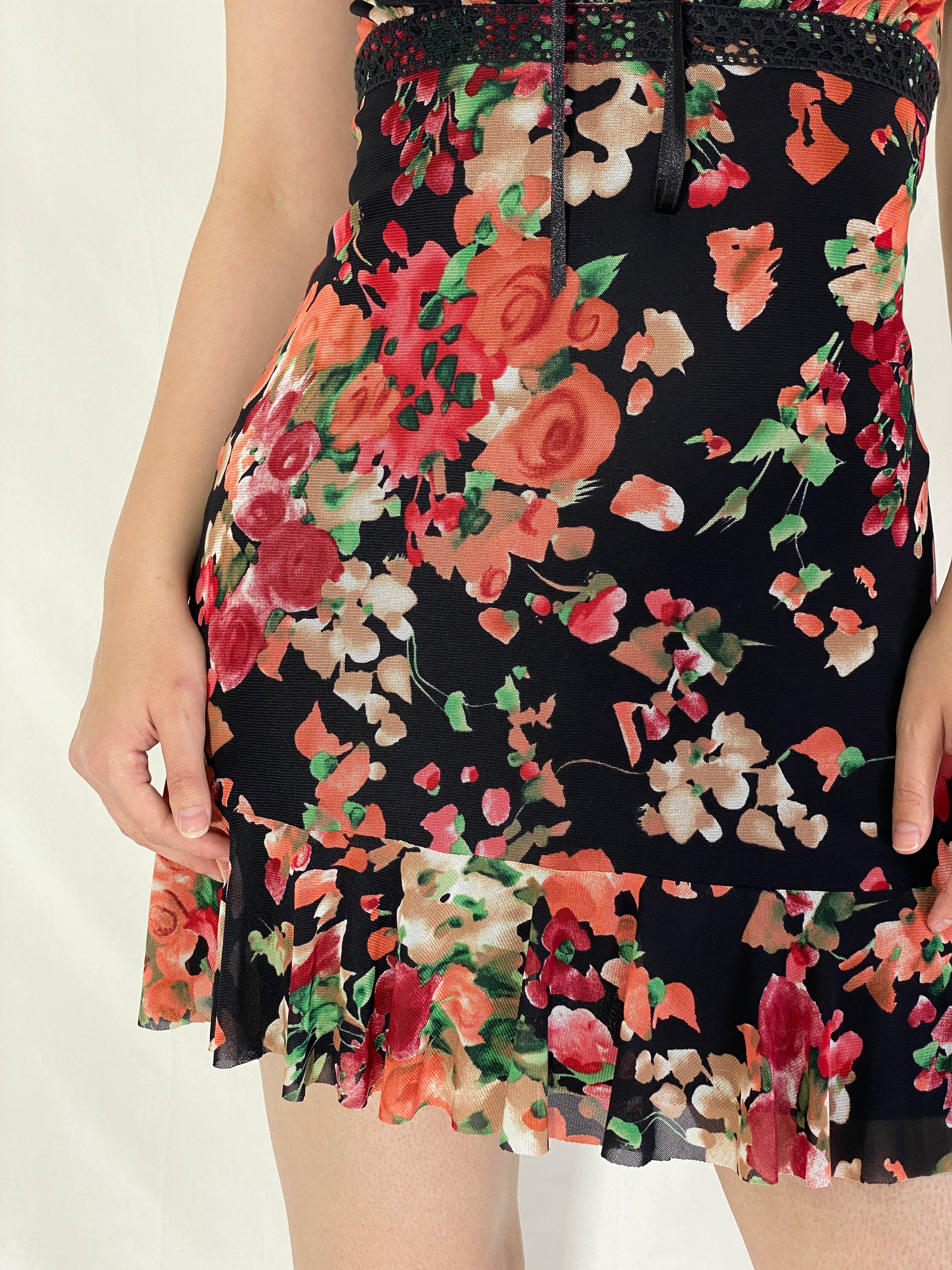 Y2K Floral Print Lace Trim Mini Dress Black with Red & Green Roses - S