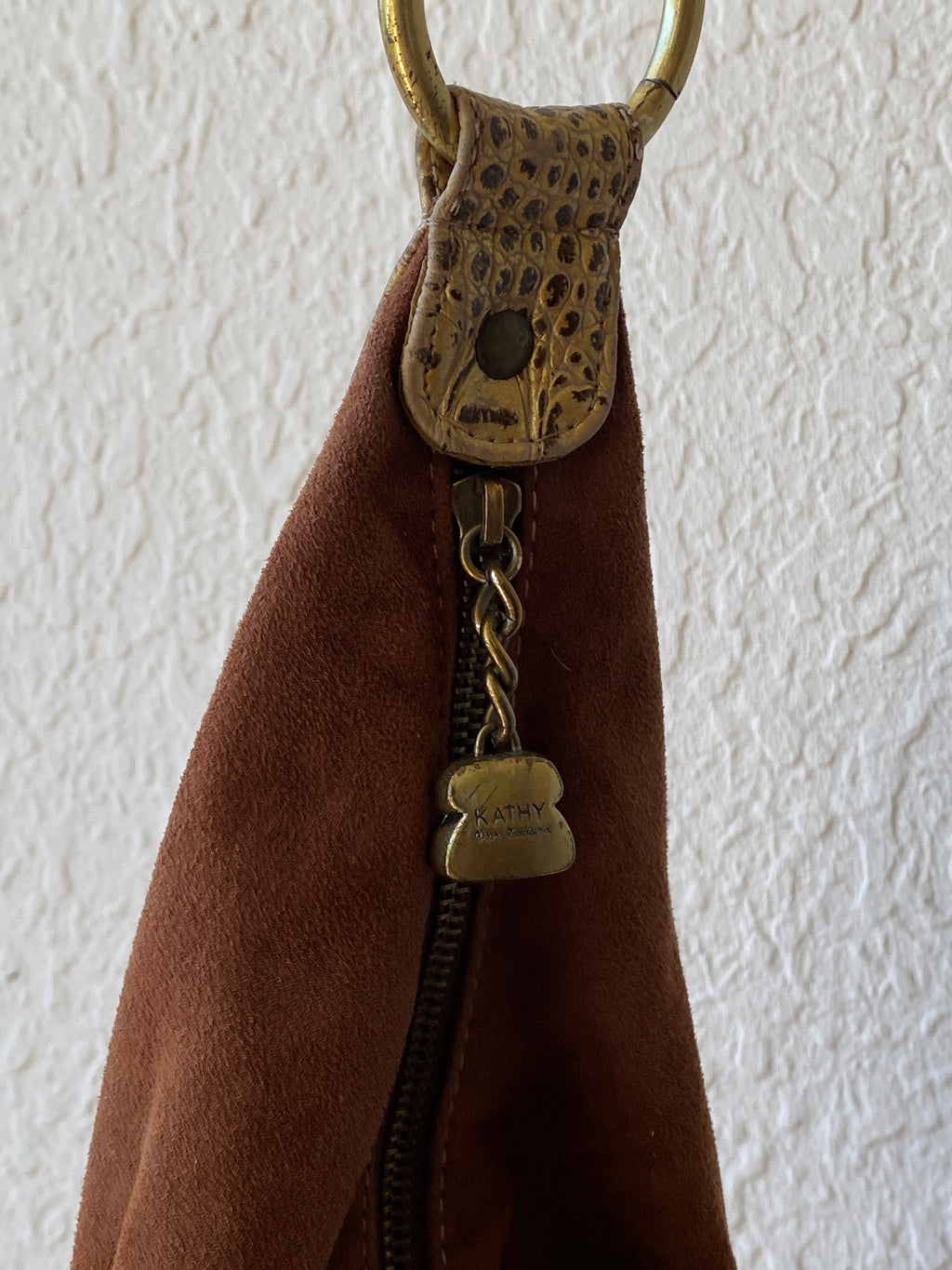 Gorgeous Kathy Van Zeeland Brown Vegan Suede Gold Faux Leather Trim Western Boho Shoulder Bag