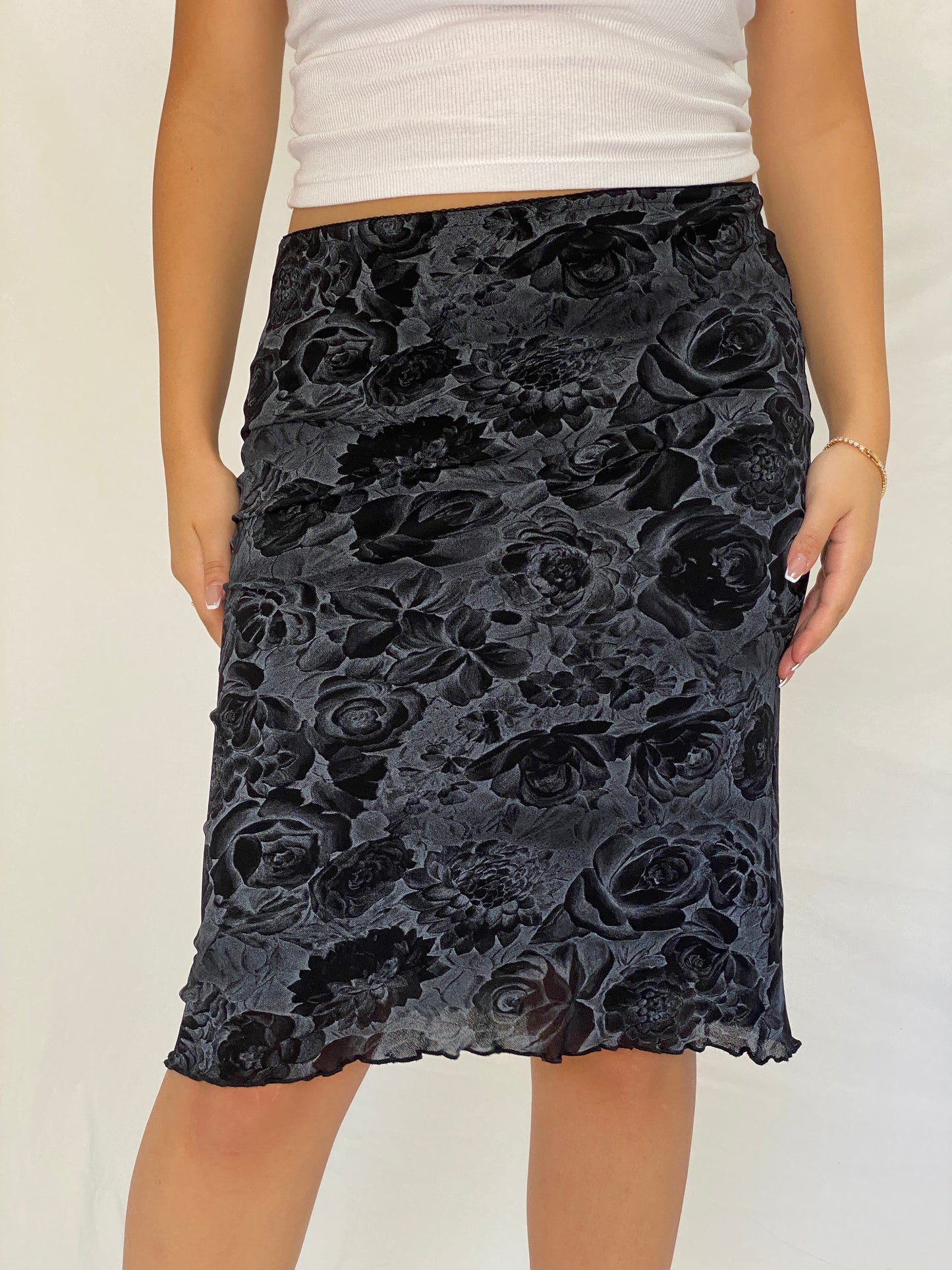Vintage Y2K Jennyfer Black & Grey Floral Mesh Midi Skirt - L