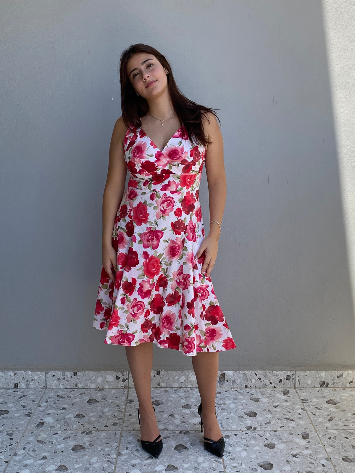 Vintage Talbots Petites White & Pink Cotton Rose Floral Halter Midi Dress – M Vintage Talbots Petites White & Pink Cotton Rose Floral Halter Midi Dress – M