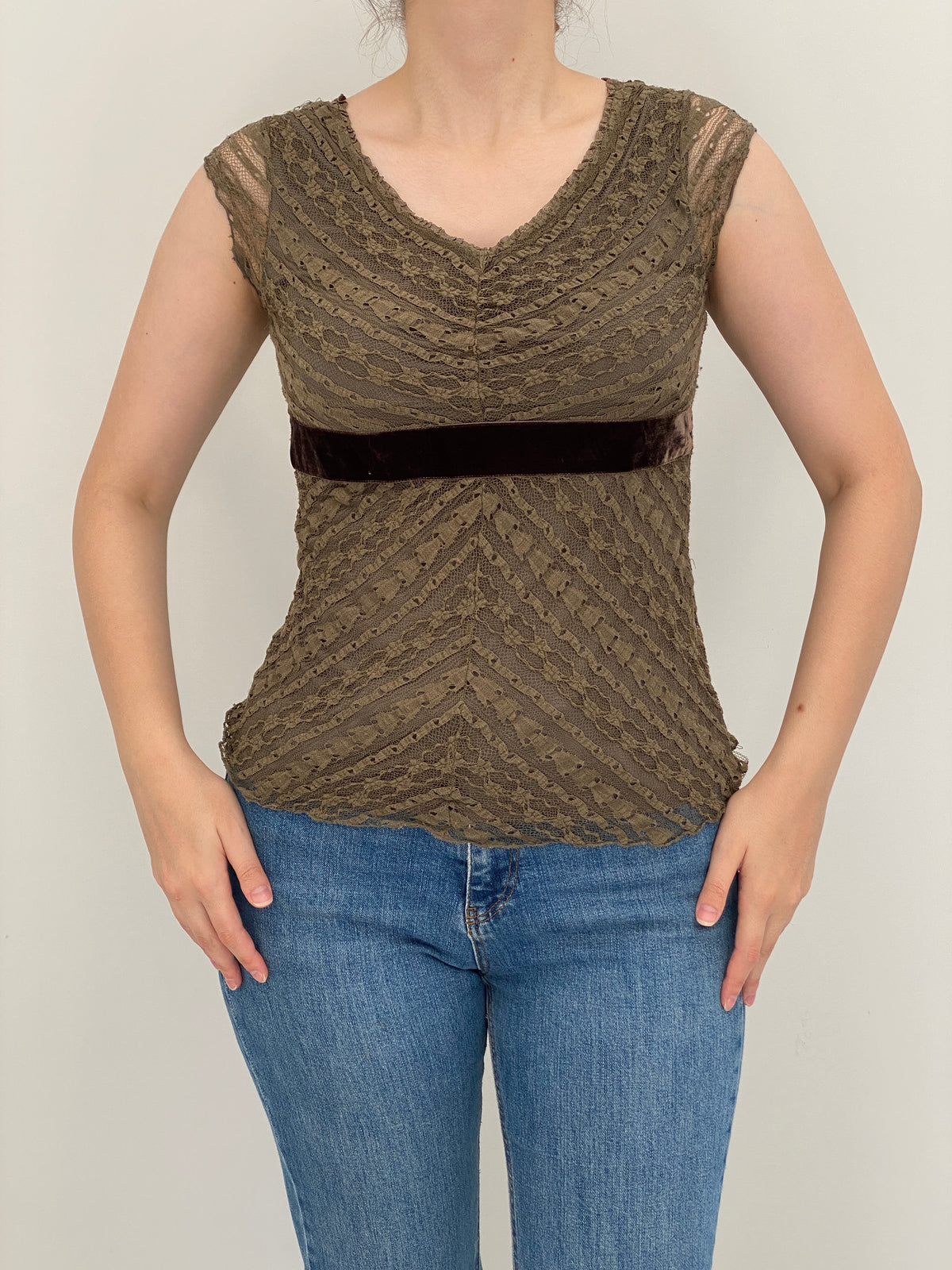 Vintage Y2K Merona Olive Green Lace Velvet Empire Waist Top – S