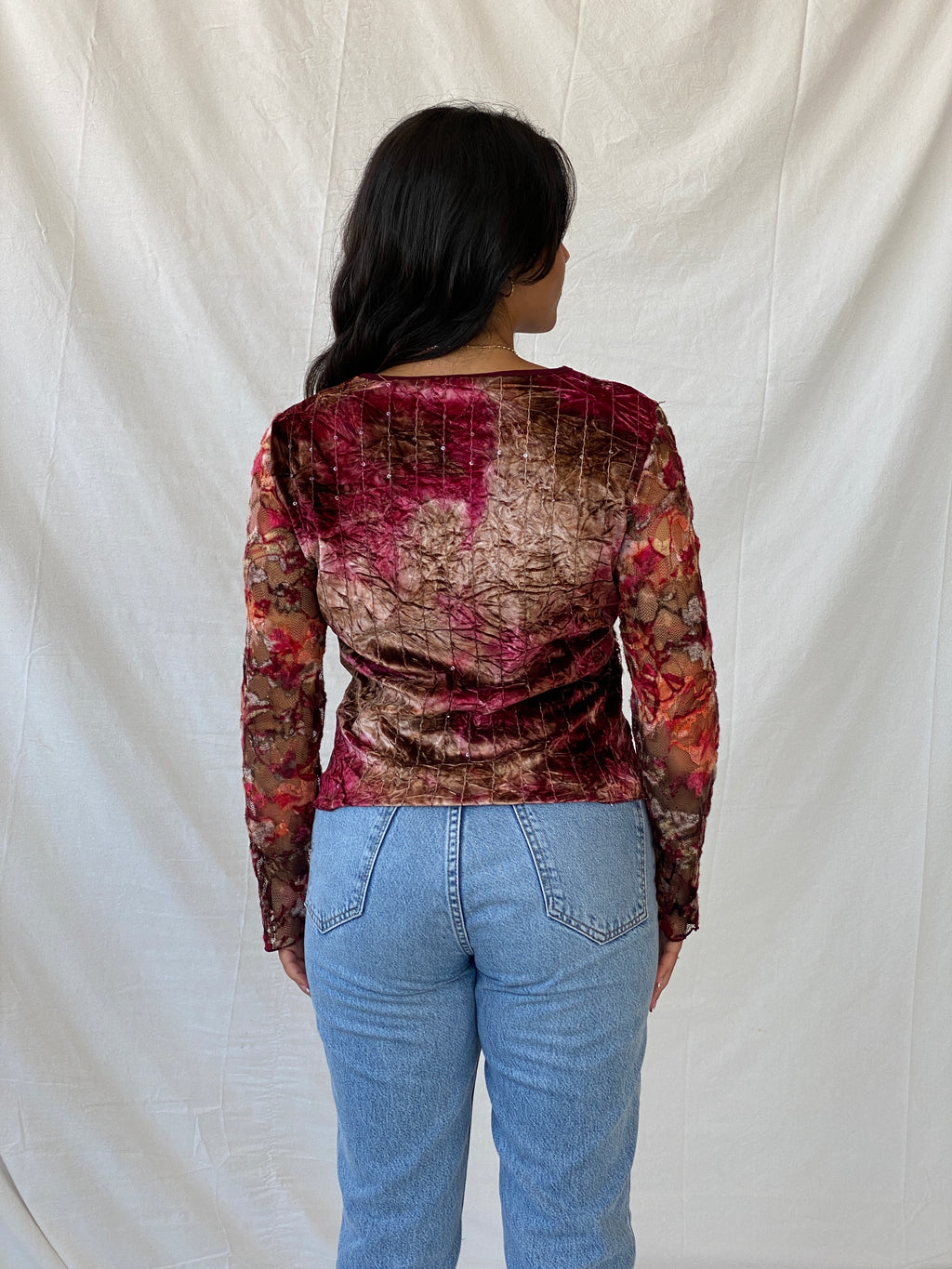 Vintage Model Velvet Lace Full-Sleeve Top - M/L