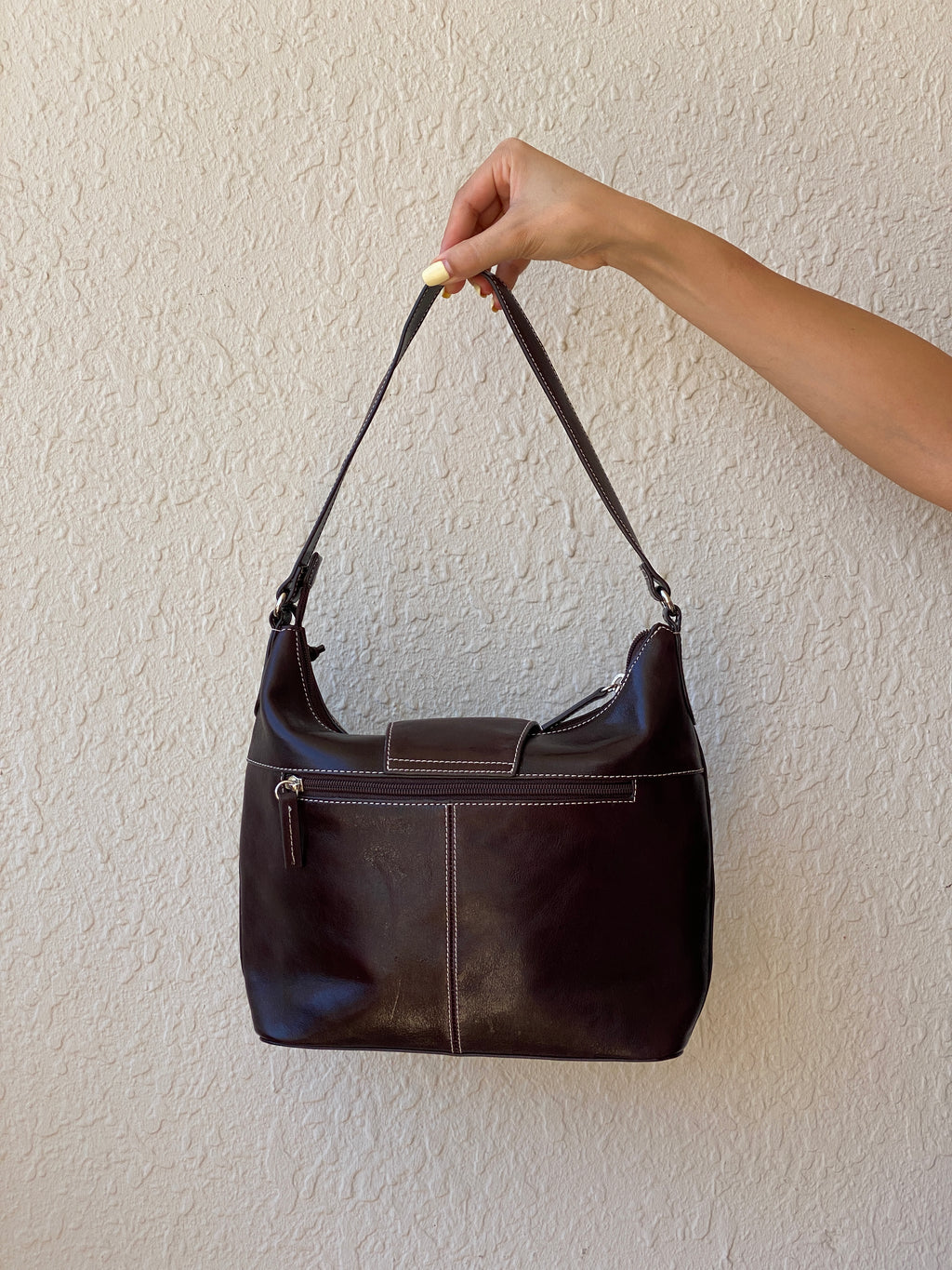 Vintage Naturalizer Genuine Leather Shoulder Bag in Deep Chocolate Brown