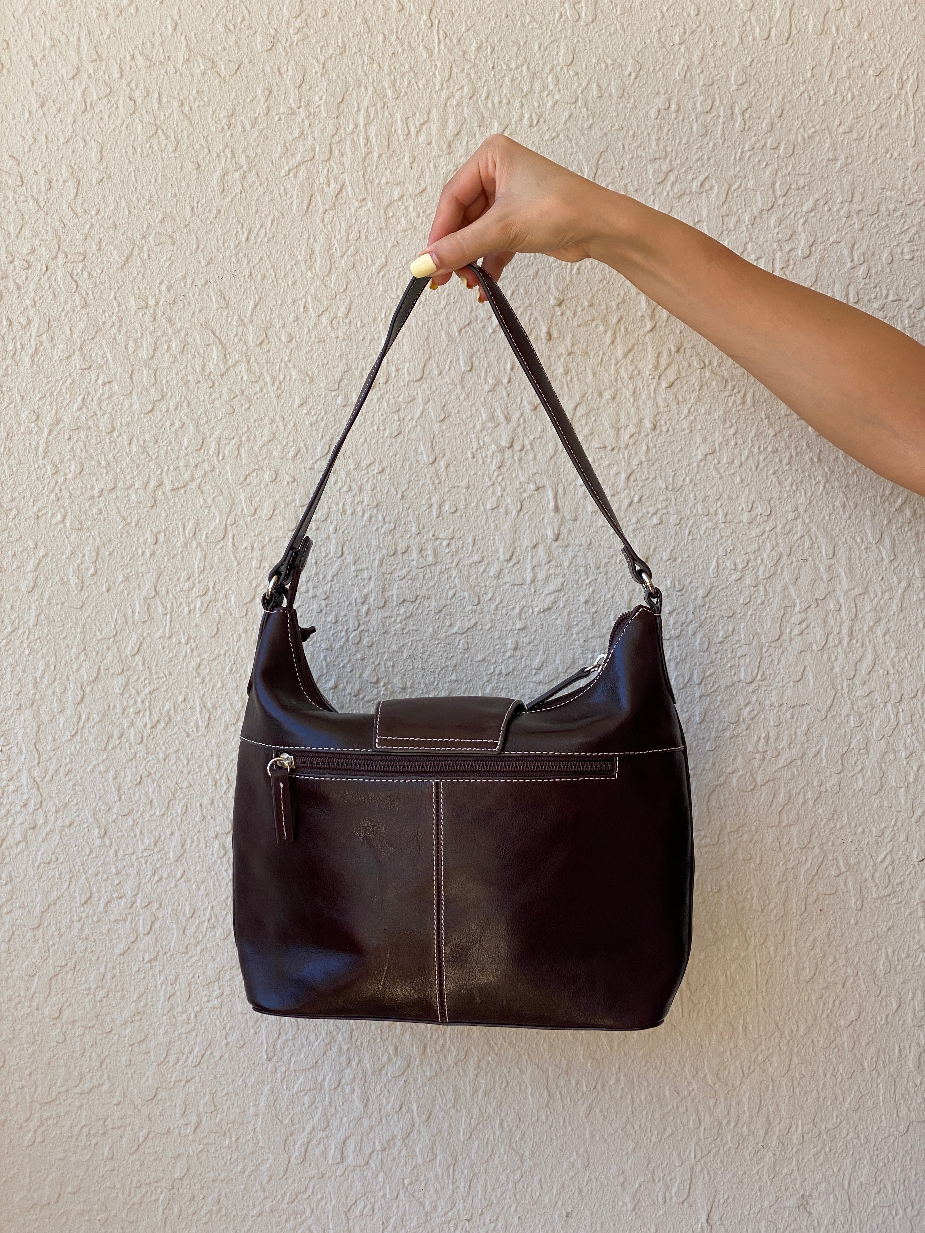 Vintage Naturalizer Genuine Leather Shoulder Bag in Deep Chocolate Brown