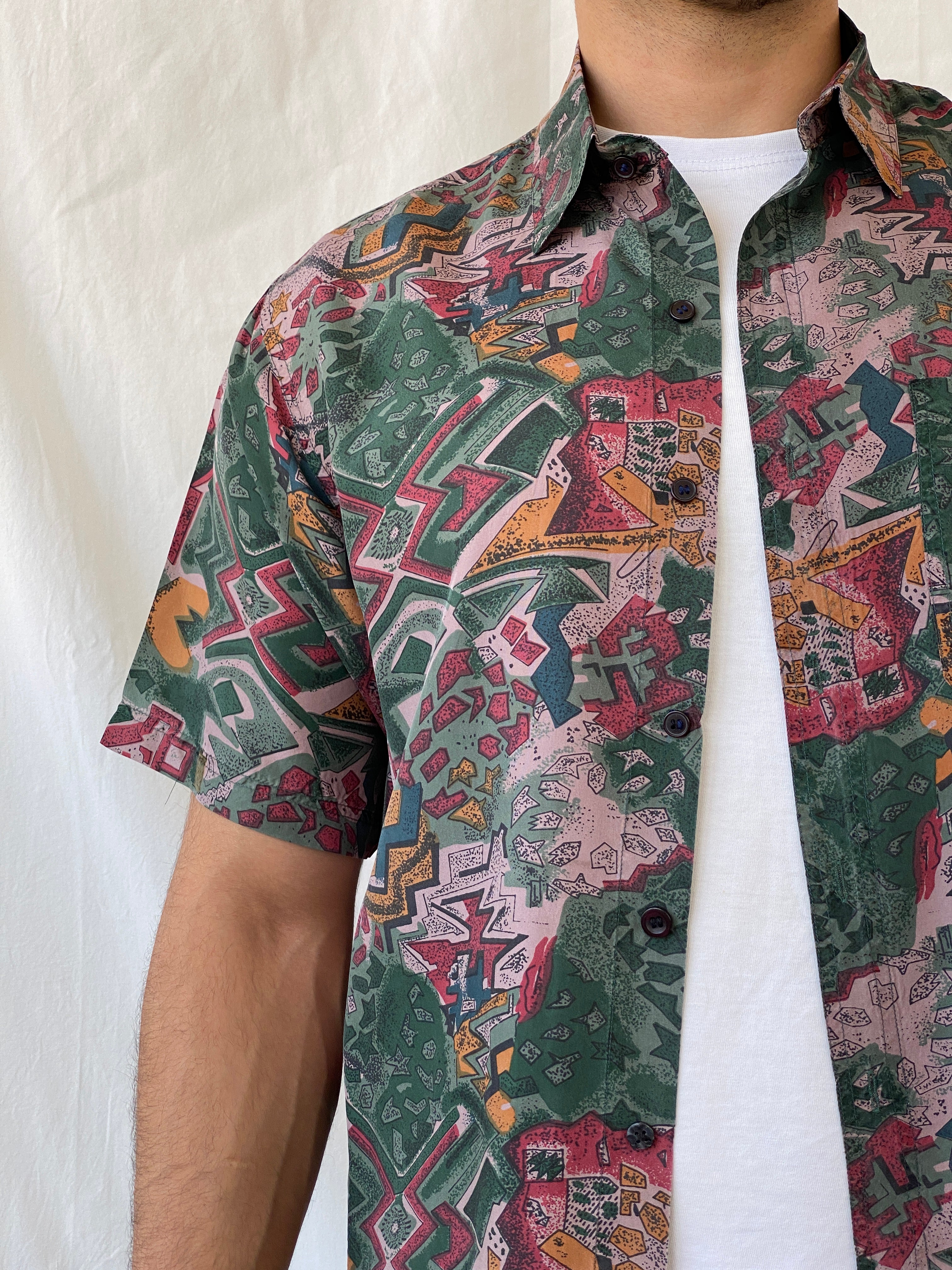 Vintage Shizhuang Abstract Men’s Short Sleeve Green Geometric Shirt - L