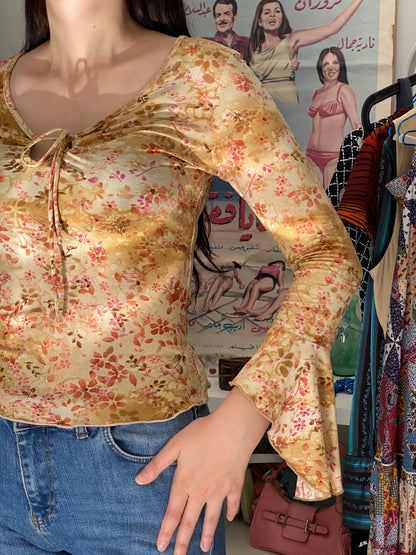 Vintage Ambiance Beige Floral Ruched Bell Sleeve Top – S