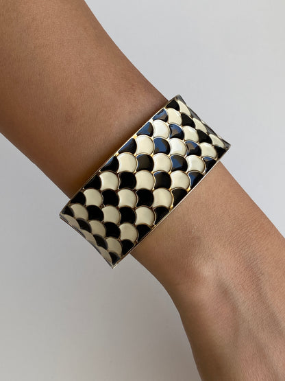 Vintage Black & Ivory Enamel Gold Tone Hinged Wide Cuff Bracelet