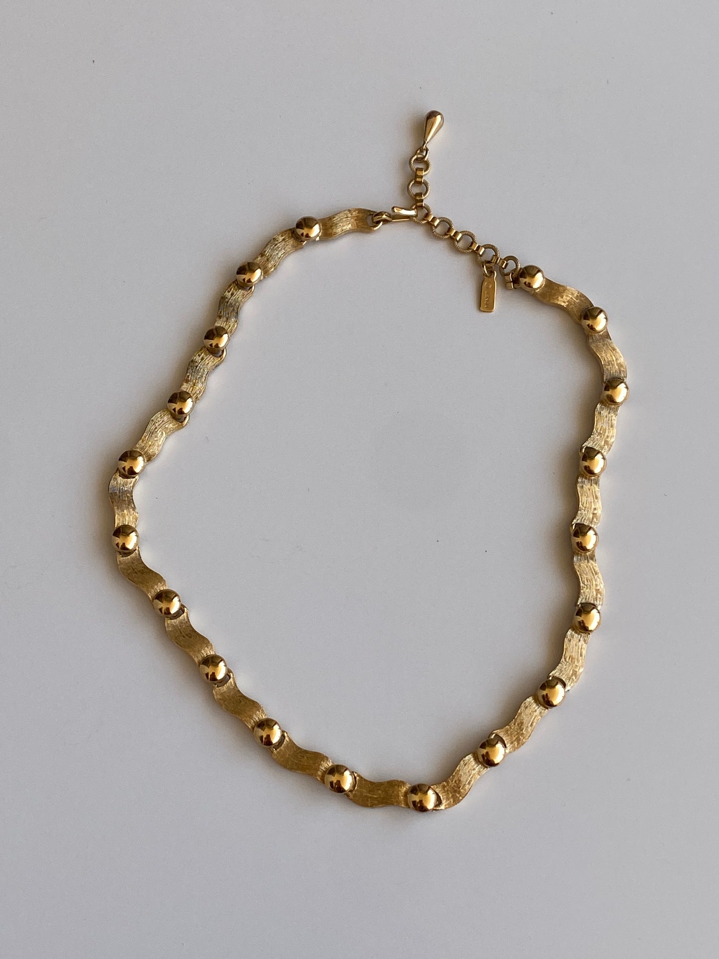 Vintage Monet Brushed Gold Wave Link Choker Necklace