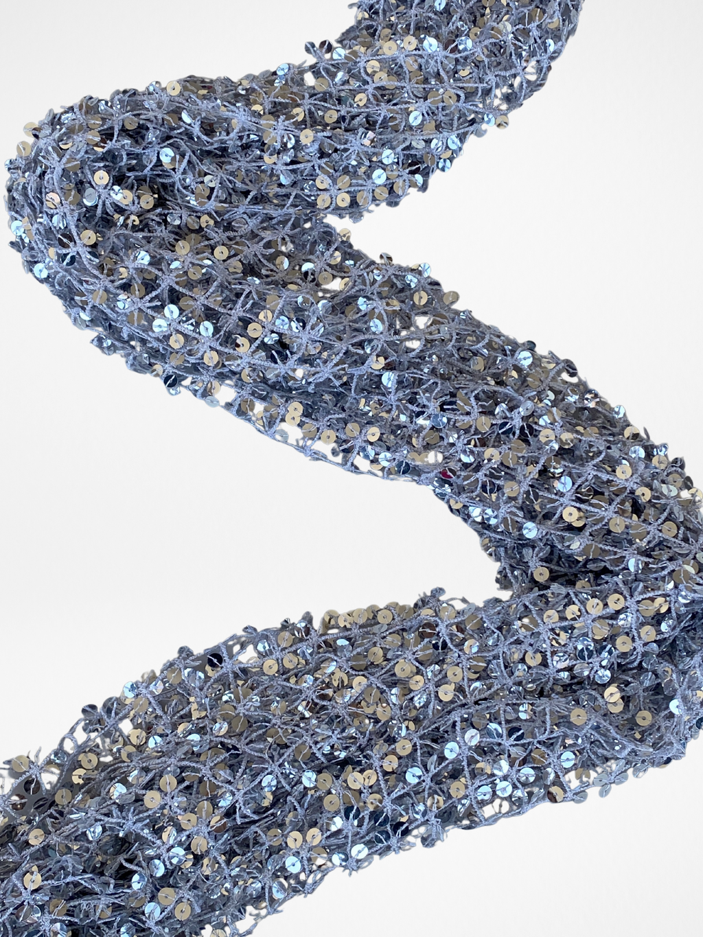 Caché Silver Sequin Mesh Evening Scarf Statement Party & Formal Accessory Metallic Wrap