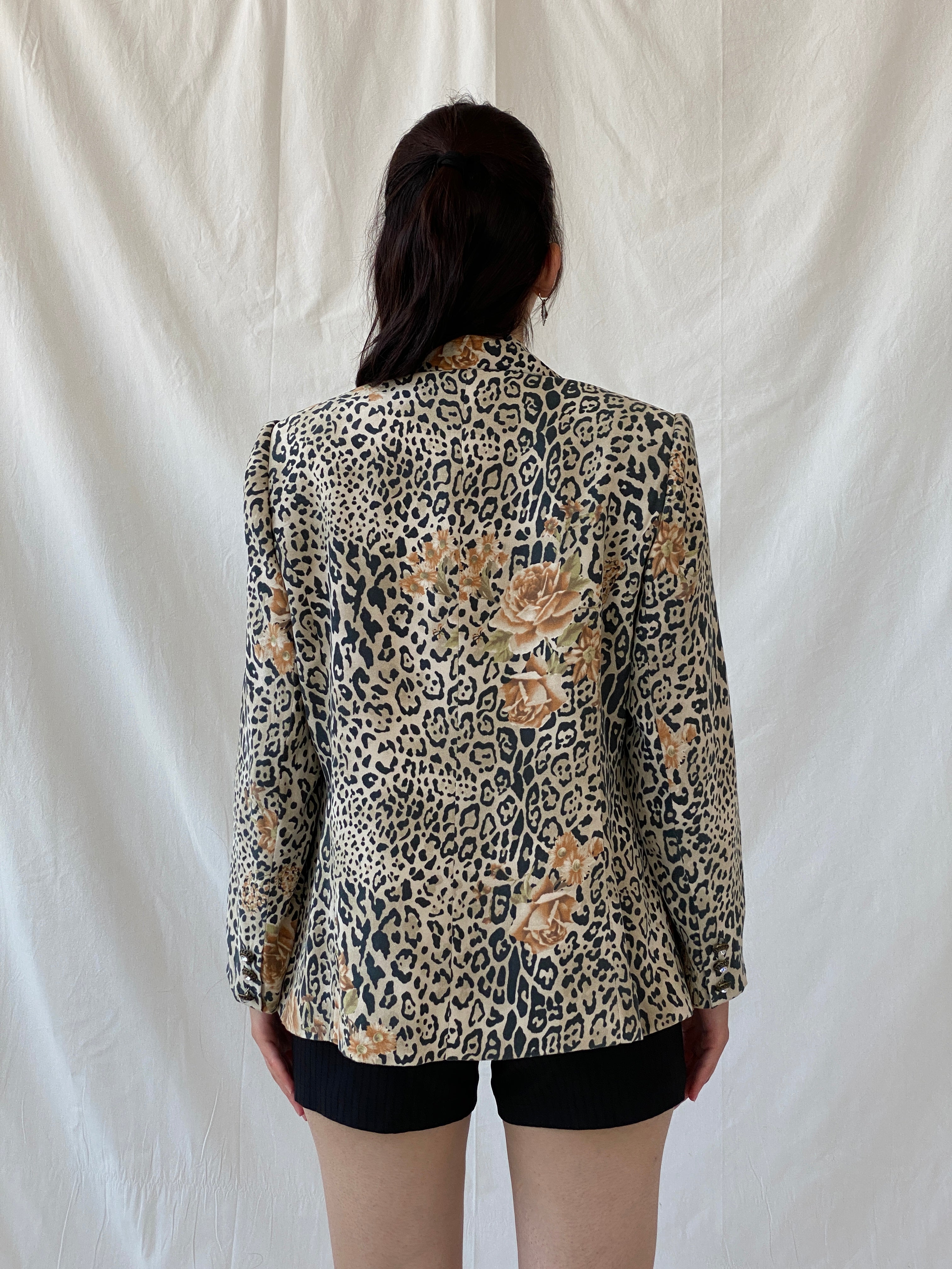 سترة بليزر بنية سوداء بطبعة جلد الفهد من SELMA - مقاس XL