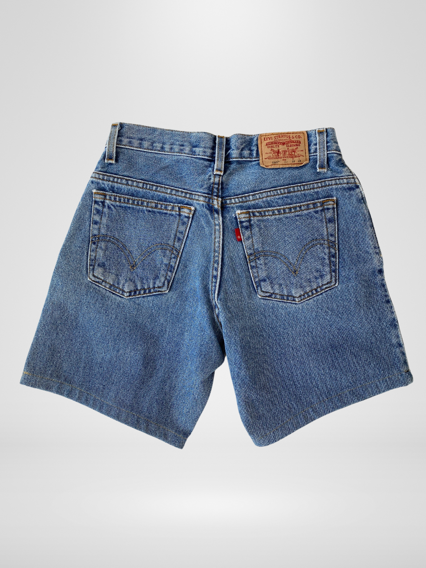 Levi’s 550 Relaxed Fit Jorts - W28