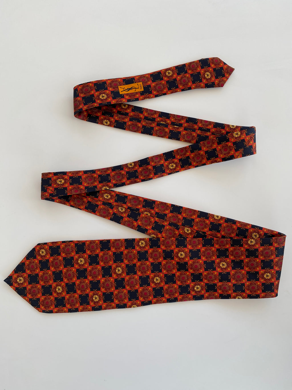 Vintage YSL Yves Saint Laurent Silk Men’s Red Black Printed Neck Tie