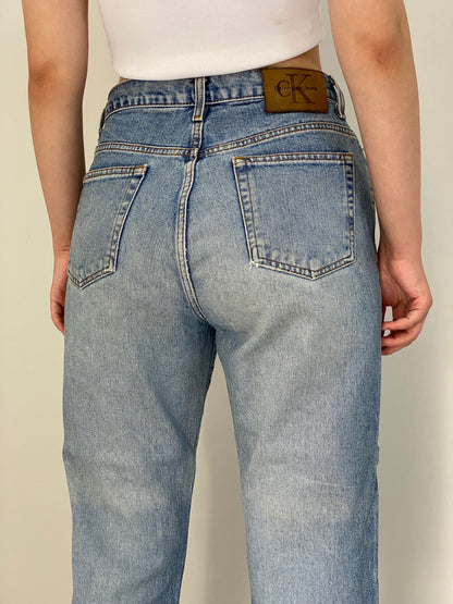 Vintage 90s Calvin Klein Light Wash High-Waisted Straight Leg Jeans – 40EUR