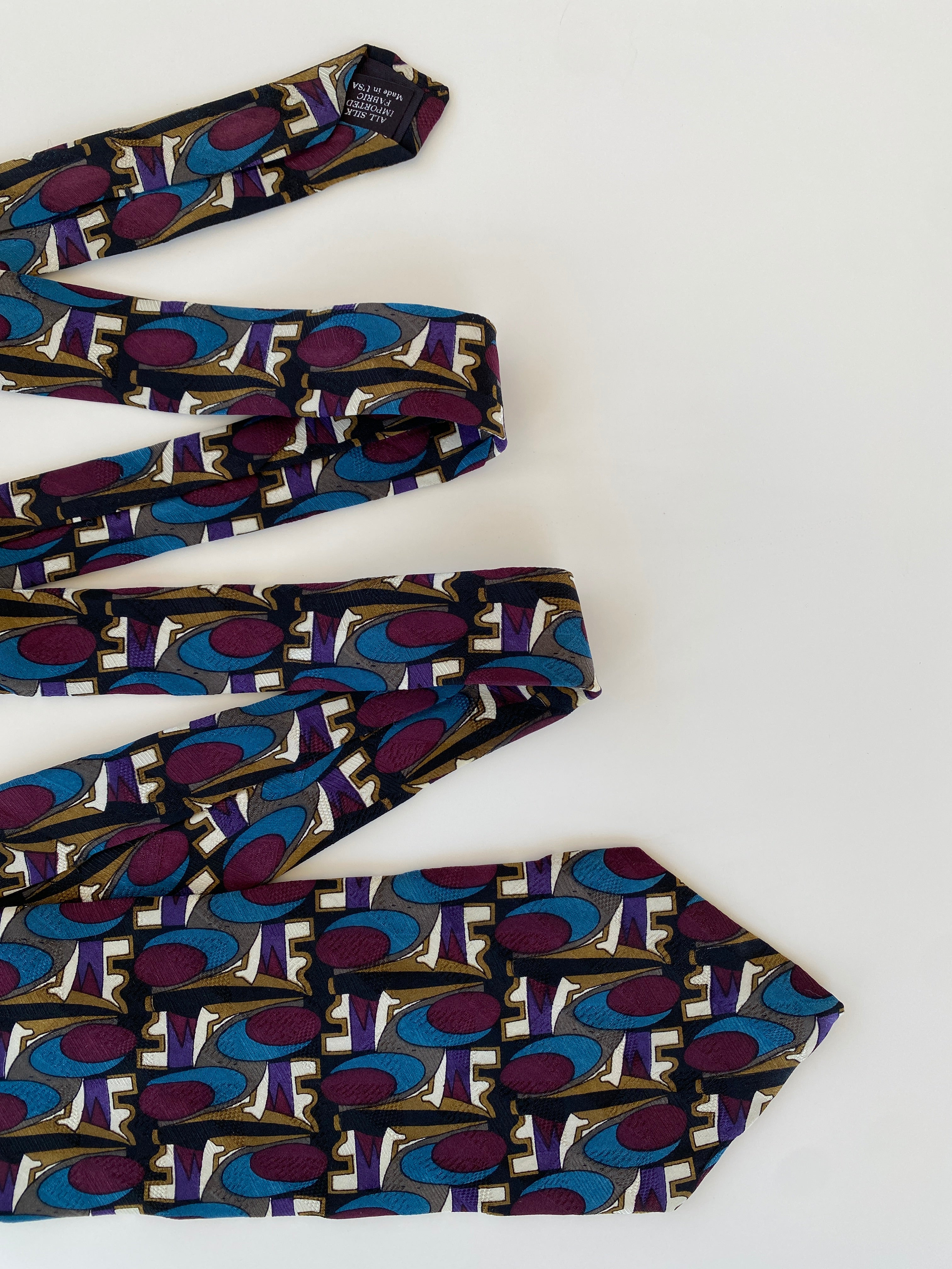 Vintage Martin Wong Napa.Ca Printed Multicolor Men’s Neck Tie
