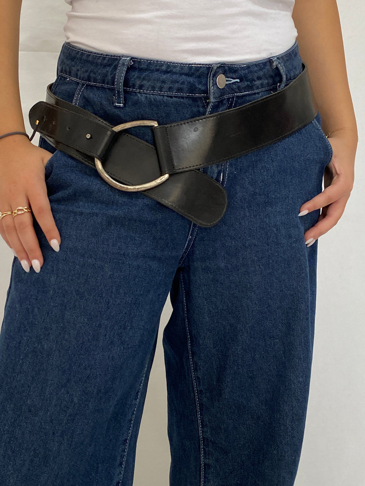 Vintage Black Wide Genuine Leather Belt Oversized Silver Ring Buckle Y2K Belt Vintage Black Wide Genuine Leather Belt Oversized Silver Ring Buckle Y2K Belt