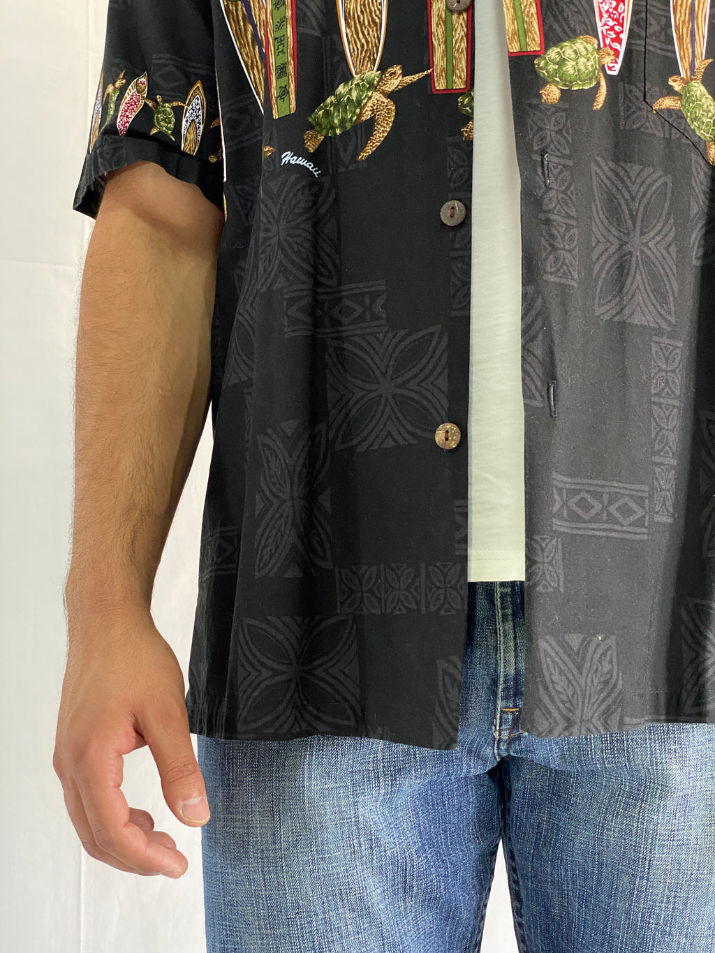 Royal Hawaiian Creations Black Cotton Aloha Surfboard And Turtle Print Men’s Short Sleeve Shirt - XL