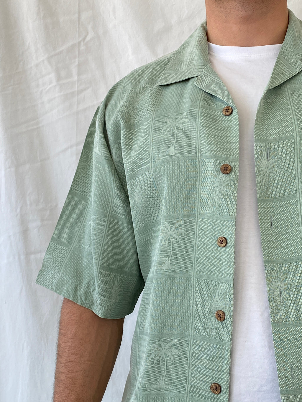Vintage Jamaica Jaxx Mint Green Short Sleeve Button Up Men’s Hawaiian Silk Shirt - M