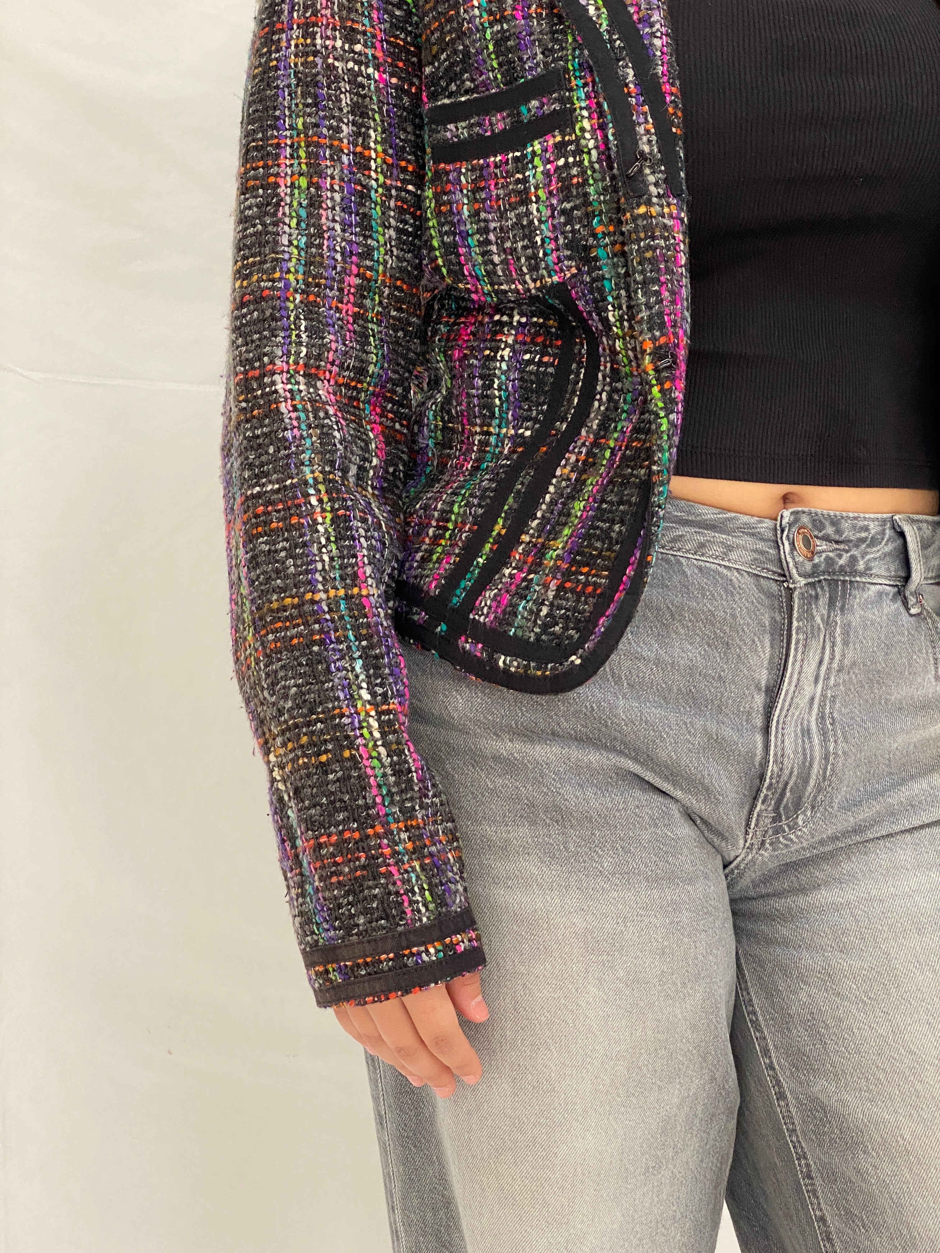 Vintage Knitted Multicolor Cropped Tweed Blazer With Black Trim - M