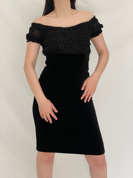 Vintage Black Velvet Off-Shoulder Floral Mesh 90s Romantic Evening Dress – M