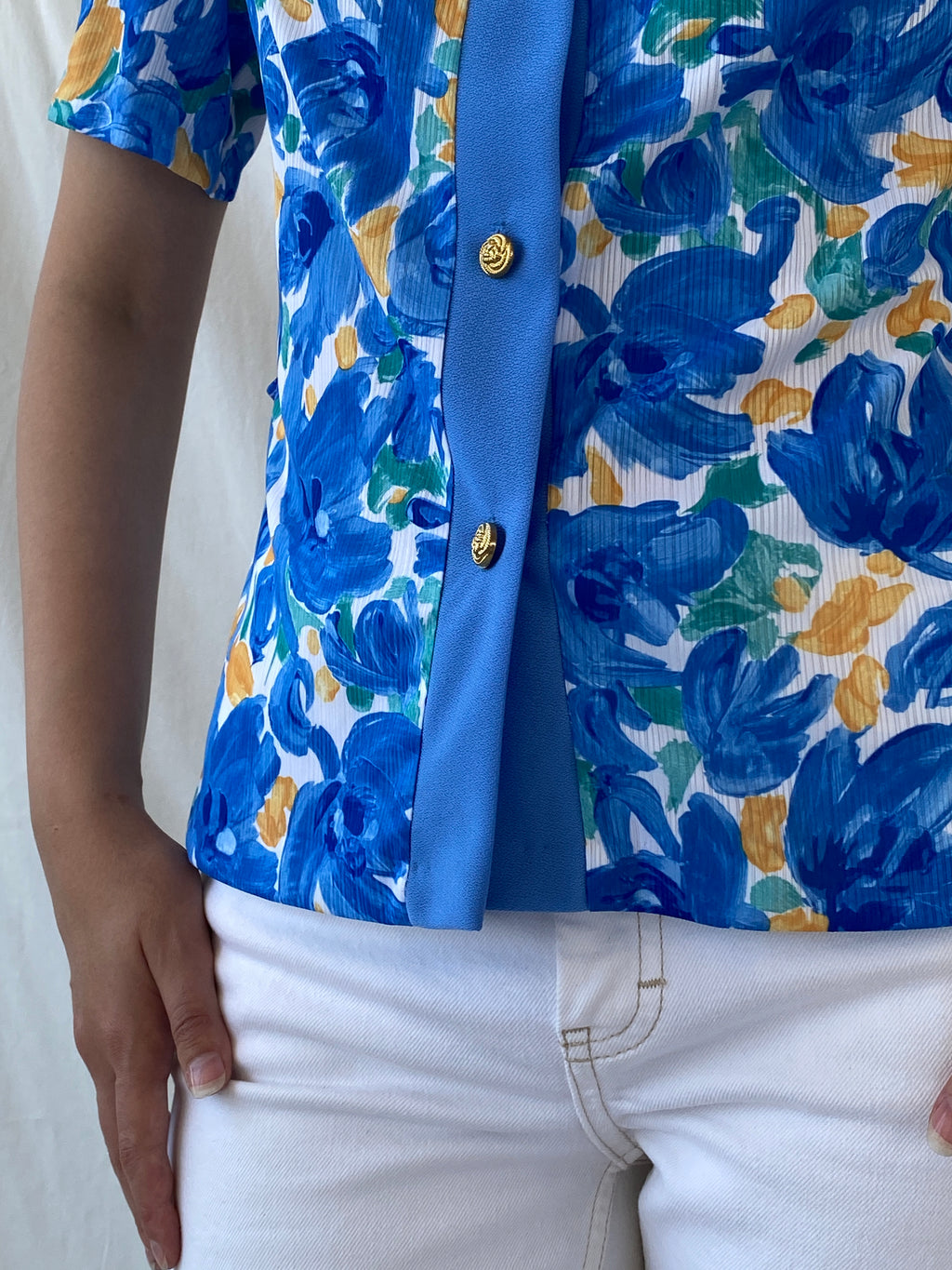 Elegant 90s Blue Orange Handmade Watercolor Floral Women’s Shirt - M