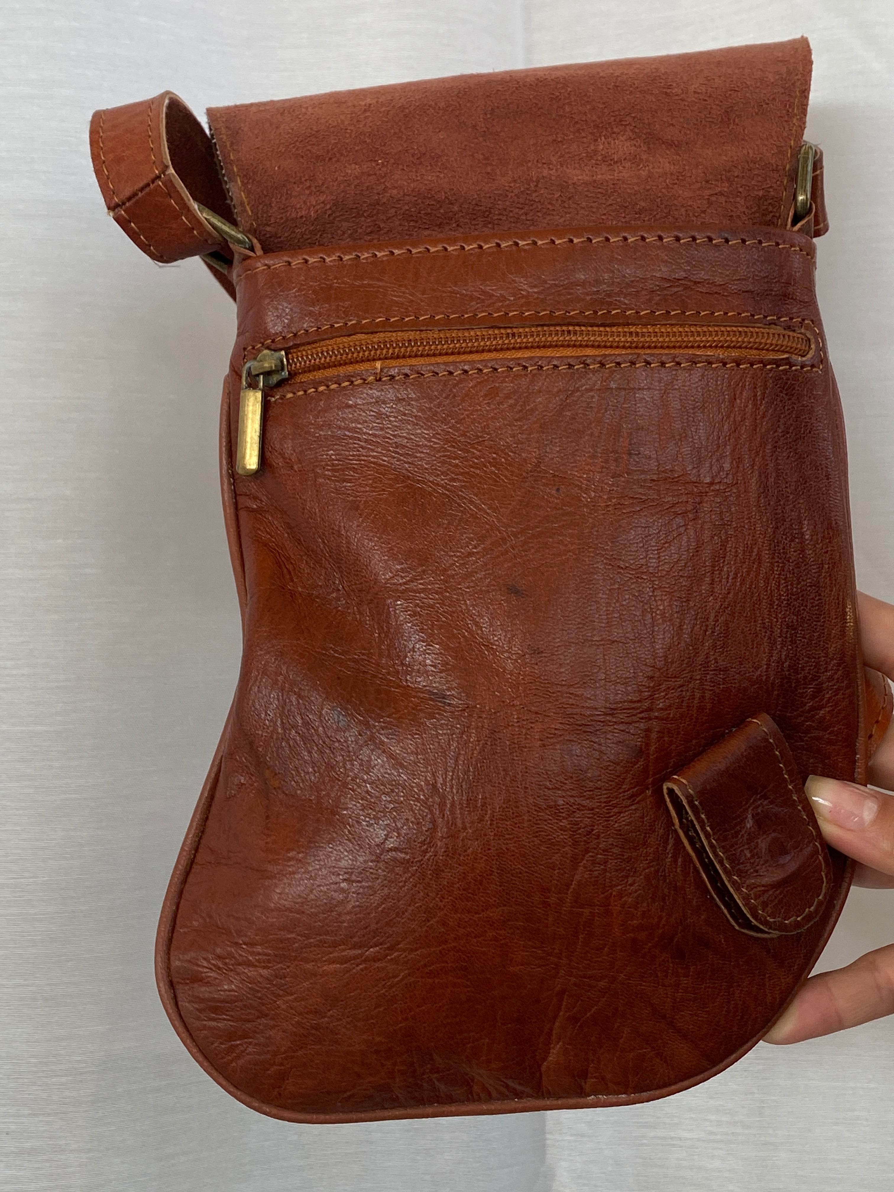 Vintage Brown Genuine Leather Western Sling Crossbody Bag