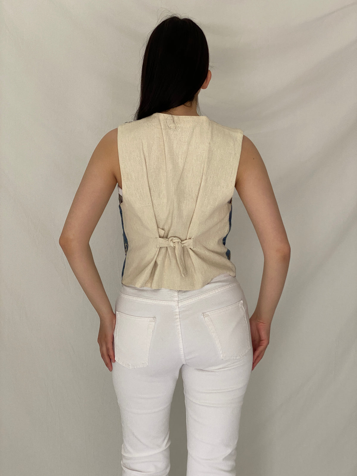 Vintage Agapo Embroidered Denim Vest Blue Cotton Boho Tie Back Waistcoat - M Vintage Agapo Embroidered Denim Vest Blue Cotton Boho Tie Back Waistcoat - M