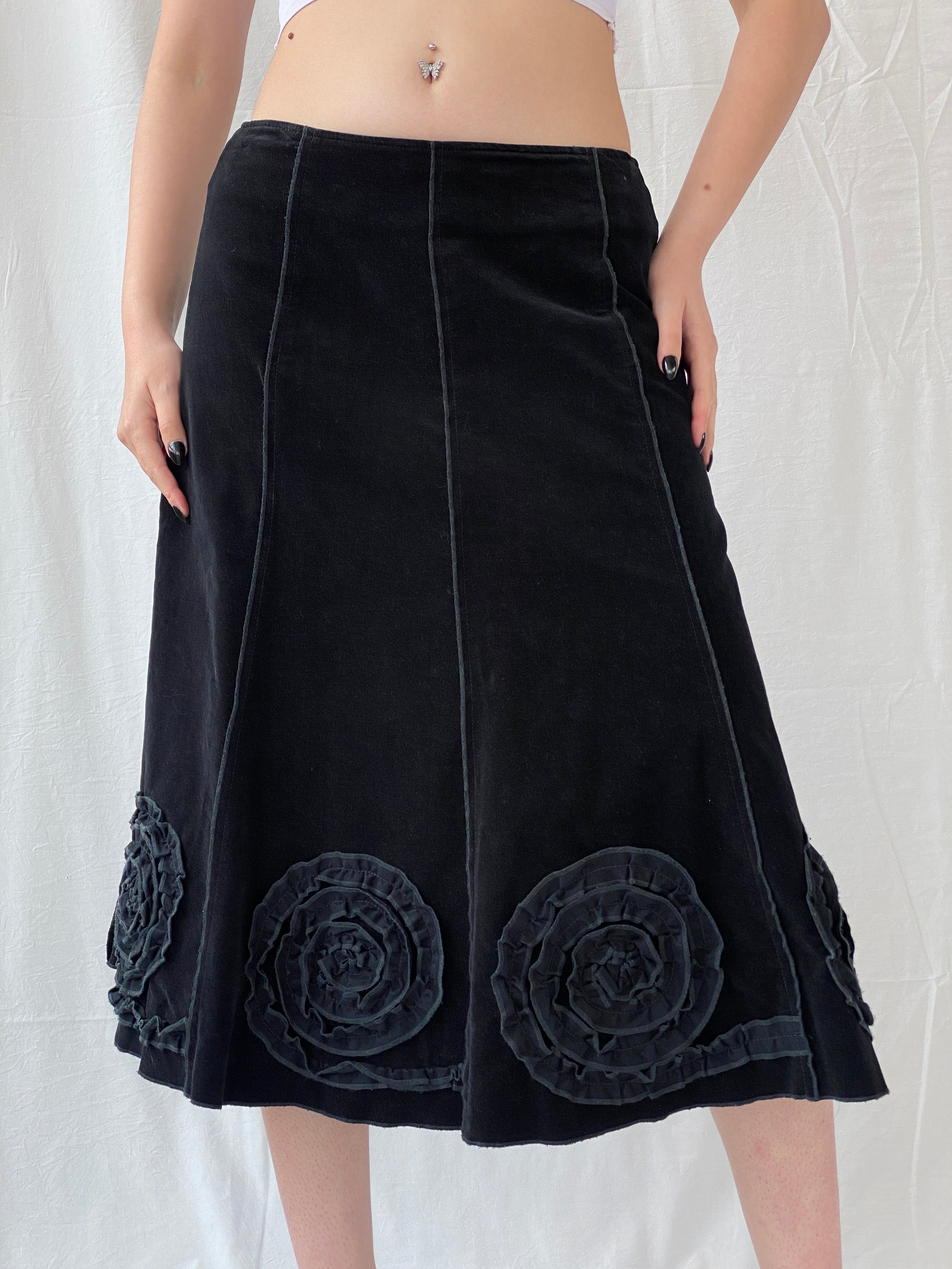 Vintage 90s Tence Black Grunge Spiral Details Midi Velvet A-Line Skirt - M