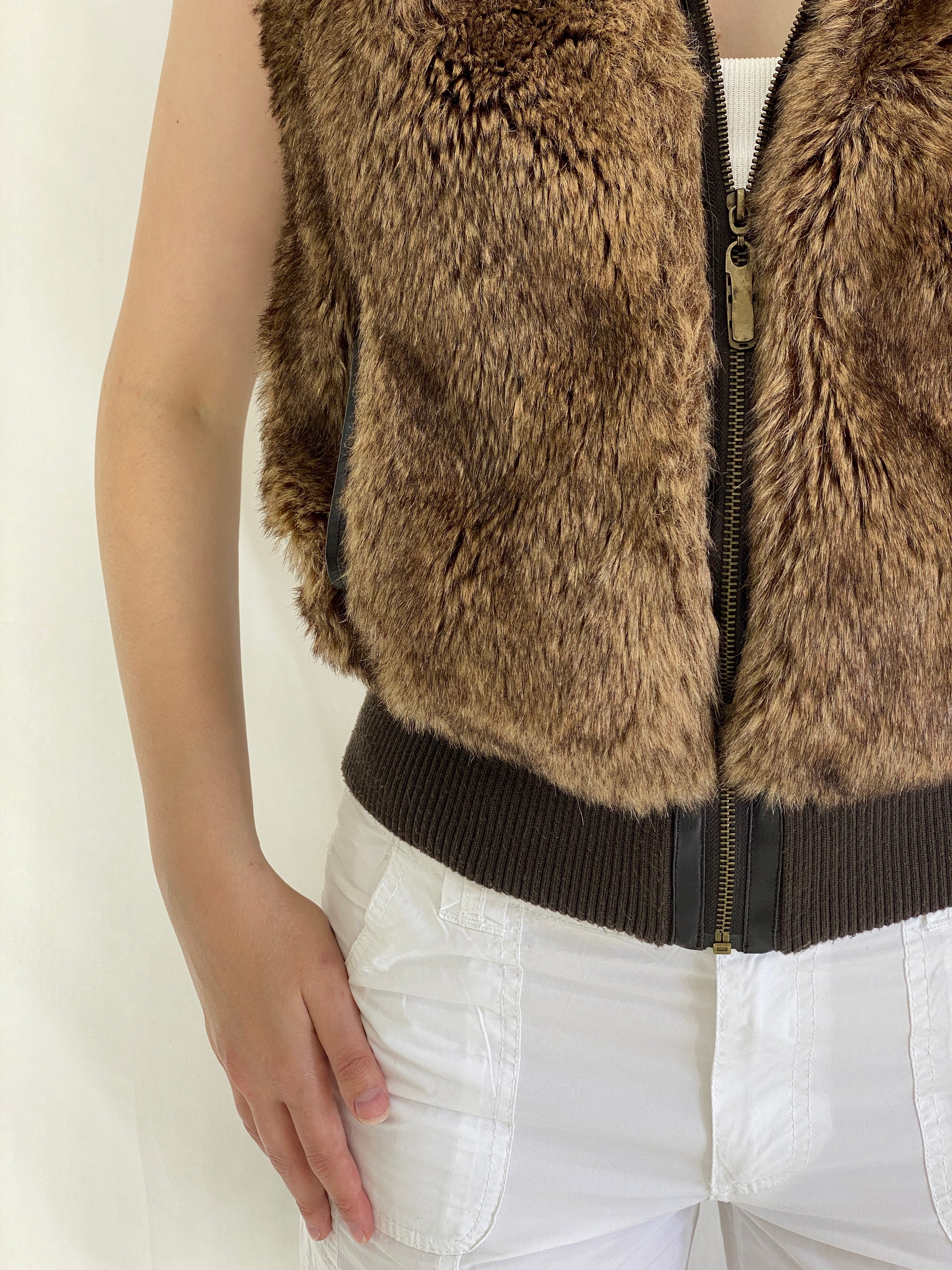 Y2K Mystical Charms Faux Fur Brown Sleeveless Zip Up Vest - M